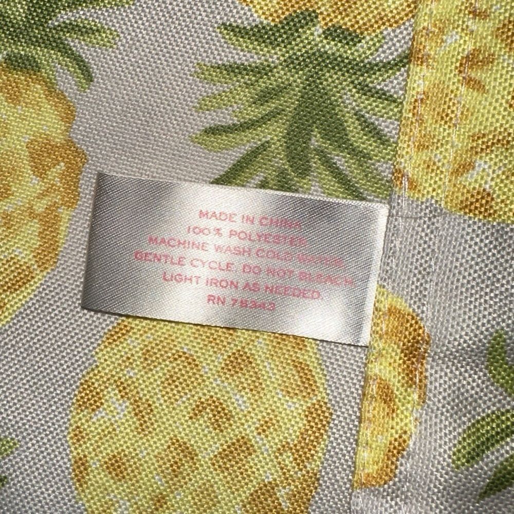 Isaac Mizrahi New York Tropical Pineapple Placemats Set of 4 - Picture 5 of 7